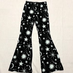 Forever 21 Flare Celestial Leggings